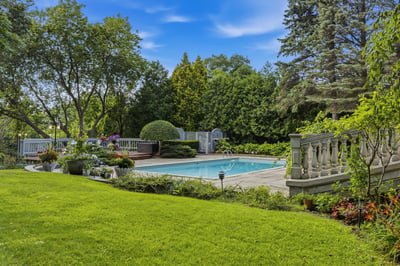 32 Arjay Crescent, Toronto, ON
