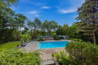 32 Arjay Crescent, Toronto, ON