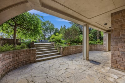 32 Arjay Crescent, Toronto, ON