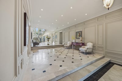 32 Arjay Crescent, Toronto, ON