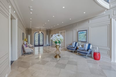 32 Arjay Crescent, Toronto, ON