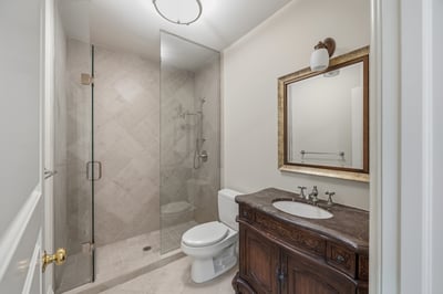 32 Arjay Crescent, Toronto, ON