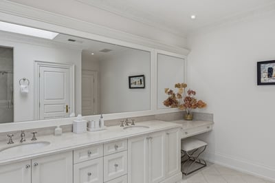 32 Arjay Crescent, Toronto, ON
