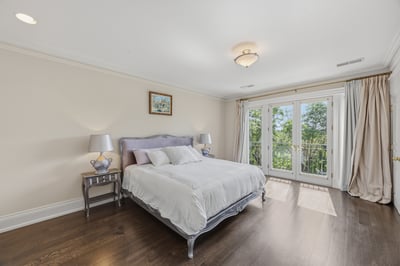 32 Arjay Crescent, Toronto, ON