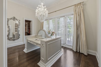 32 Arjay Crescent, Toronto, ON