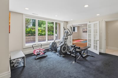 32 Arjay Crescent, Toronto, ON