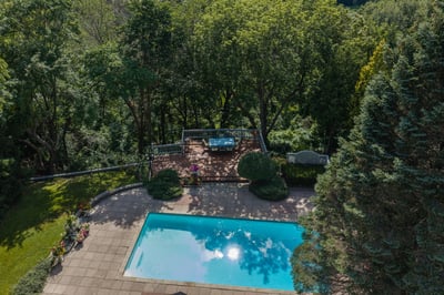 32 Arjay Crescent, Toronto, ON