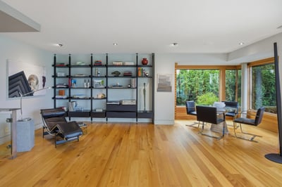 421 The Kingsway, Toronto, ON