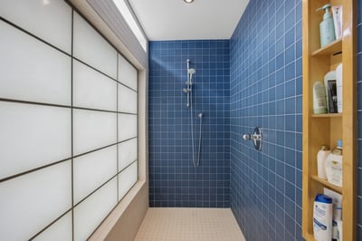 421 The Kingsway, Toronto, ON