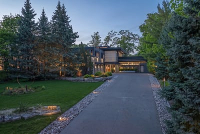 421 The Kingsway, Toronto, ON