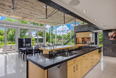 421 The Kingsway, Toronto, ON
