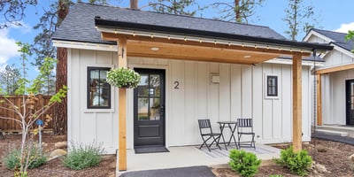 560 E Main Avenue, Sisters, OR