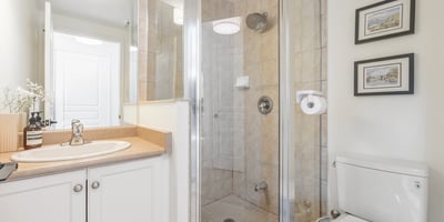 2495 Dundas St W #305, Toronto, ON
