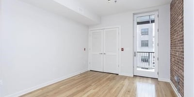 327 Adams St, Hoboken, NJ