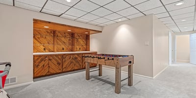 609 Lincoln Road, Bradford Woods, PA