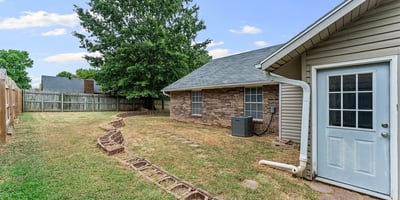 1600 S 26th Pl, Rogers, AR