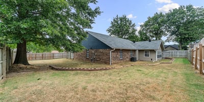 1600 S 26th Pl, Rogers, AR