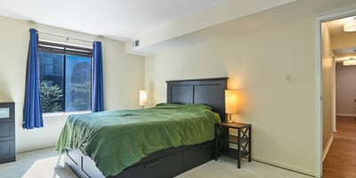 9700 Kingsbridge Drive, 202, Fairfax, VA