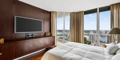7000 Island Blvd PH-02, Aventura, FL