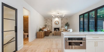 9460 Mistwater Close, Roswell, GA