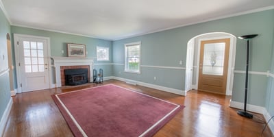2667 White Chapel Road, Lively, VA