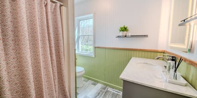 2667 White Chapel Road, Lively, VA