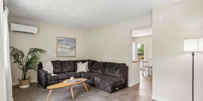 205 S Shenandoah Ave, Front Royal, VA
