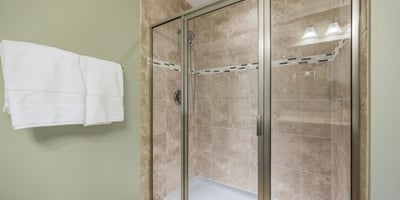 41833 Walden Knoll Ct, Aldie, VA
