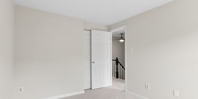 6033 Hydrangea Dr, Alexandria, VA