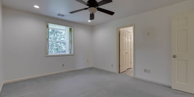 9025 NW Ash St., Portland, OR