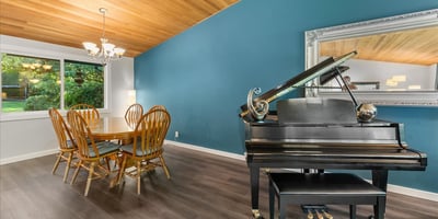 6990 SW Heath Pl, Beaverton, OR