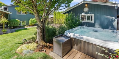6990 SW Heath Pl, Beaverton, OR