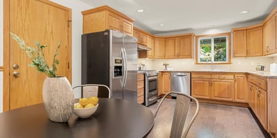 6238 SW McEwan Rd, Lake Oswego, OR