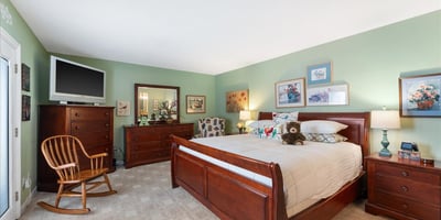 15930 SW Greens Way, Portland, OR
