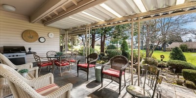 15930 SW Greens Way, Portland, OR