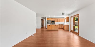 12402 Cominger Dr, Oregon City, OR