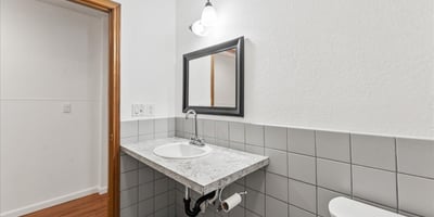 12402 Cominger Dr, Oregon City, OR