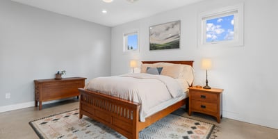 13950 S John Wayne Lane, Mulino, OR