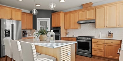 13920 S Lucia Lane, Mulino, OR