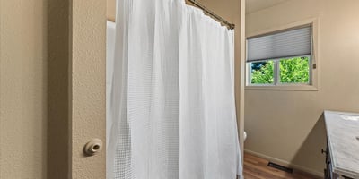 10100 SE Walnut Drive, Happy Valley, OR