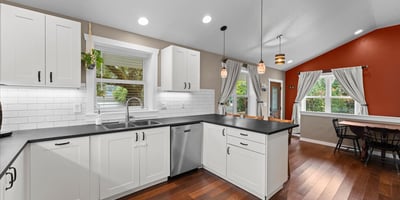 16366 Front Ave, Oregon City, OR
