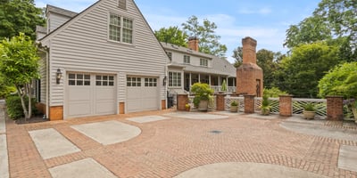 Courtyard view to home