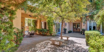 9717 Winter Palace Dr, Las Vegas, NV