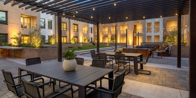 Court Yard -Dining Area