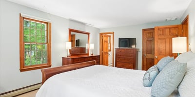 4 Lawson Farm Road, Londonderry, NH