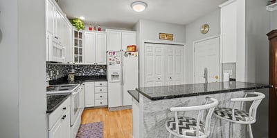 7151 Steeplechase Way, 41, Lansing, MI