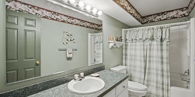 7151 Steeplechase Way, 41, Lansing, MI