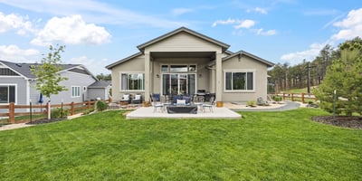 The homeowner meticulously maintained this yard. You won't find a home with better landscaping.