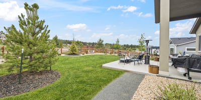 The homeowner meticulously maintained this yard. You won't find a home with better landscaping.