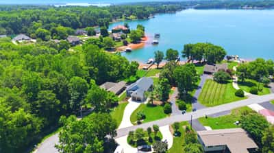 4293 Harbor Lane, Sherrills Ford, NC